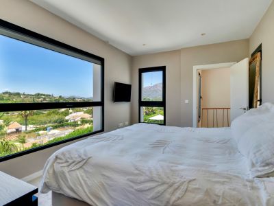 Hoofdslaapkamer met uitzicht