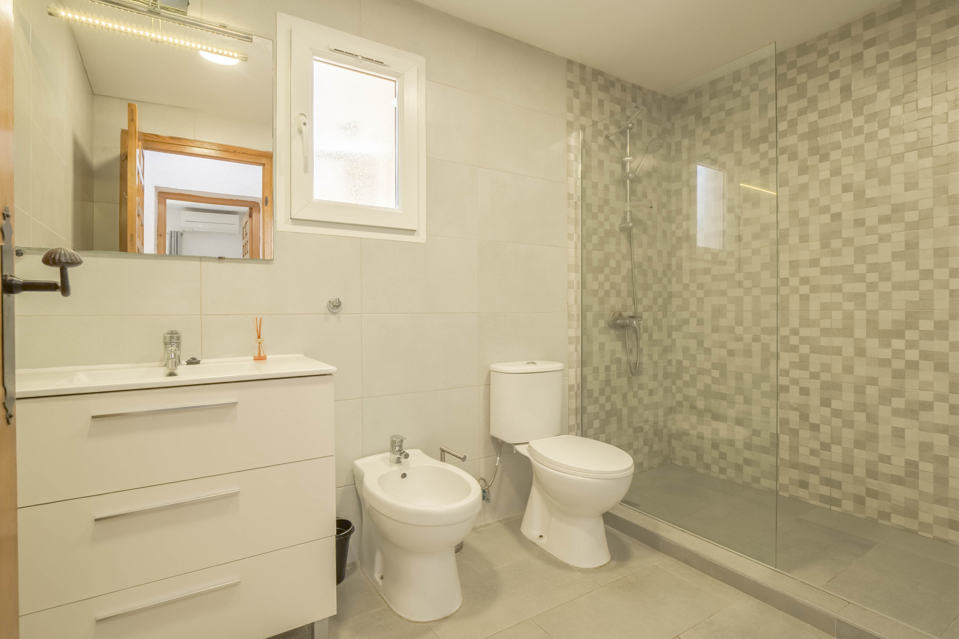 Badkamer met inloopdouche