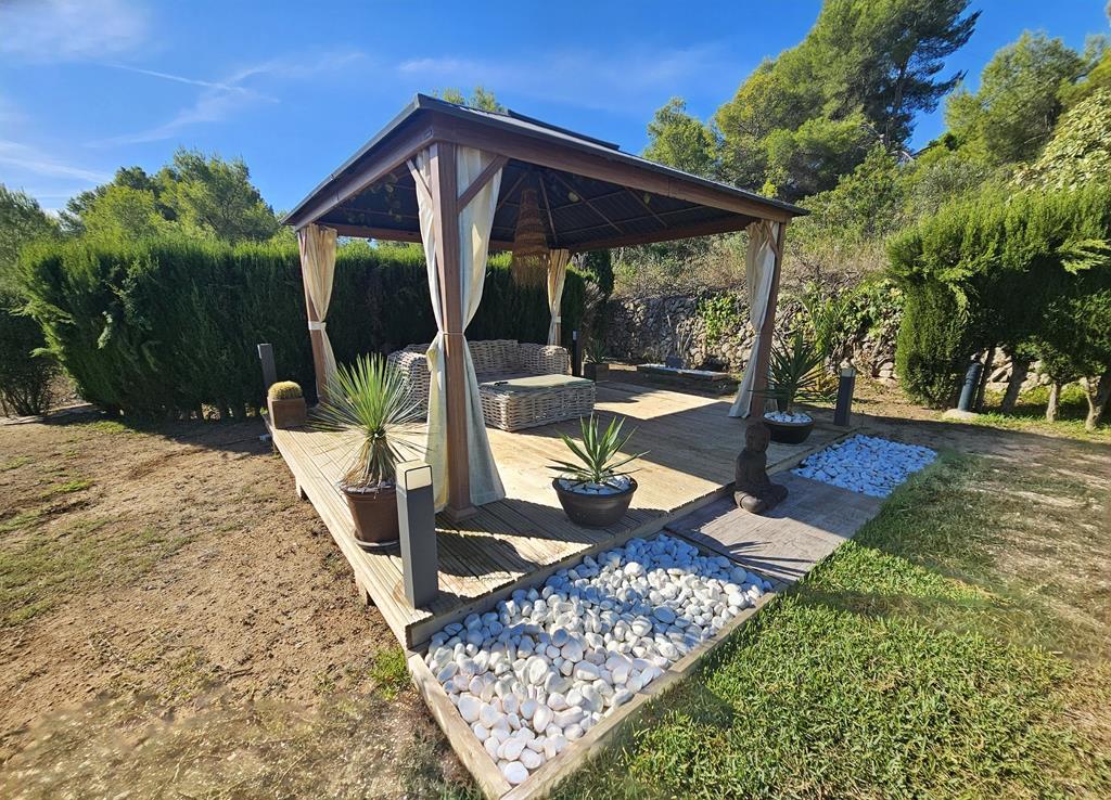 Pergola in de tuin