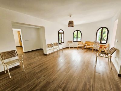 Ruime woonkamer
