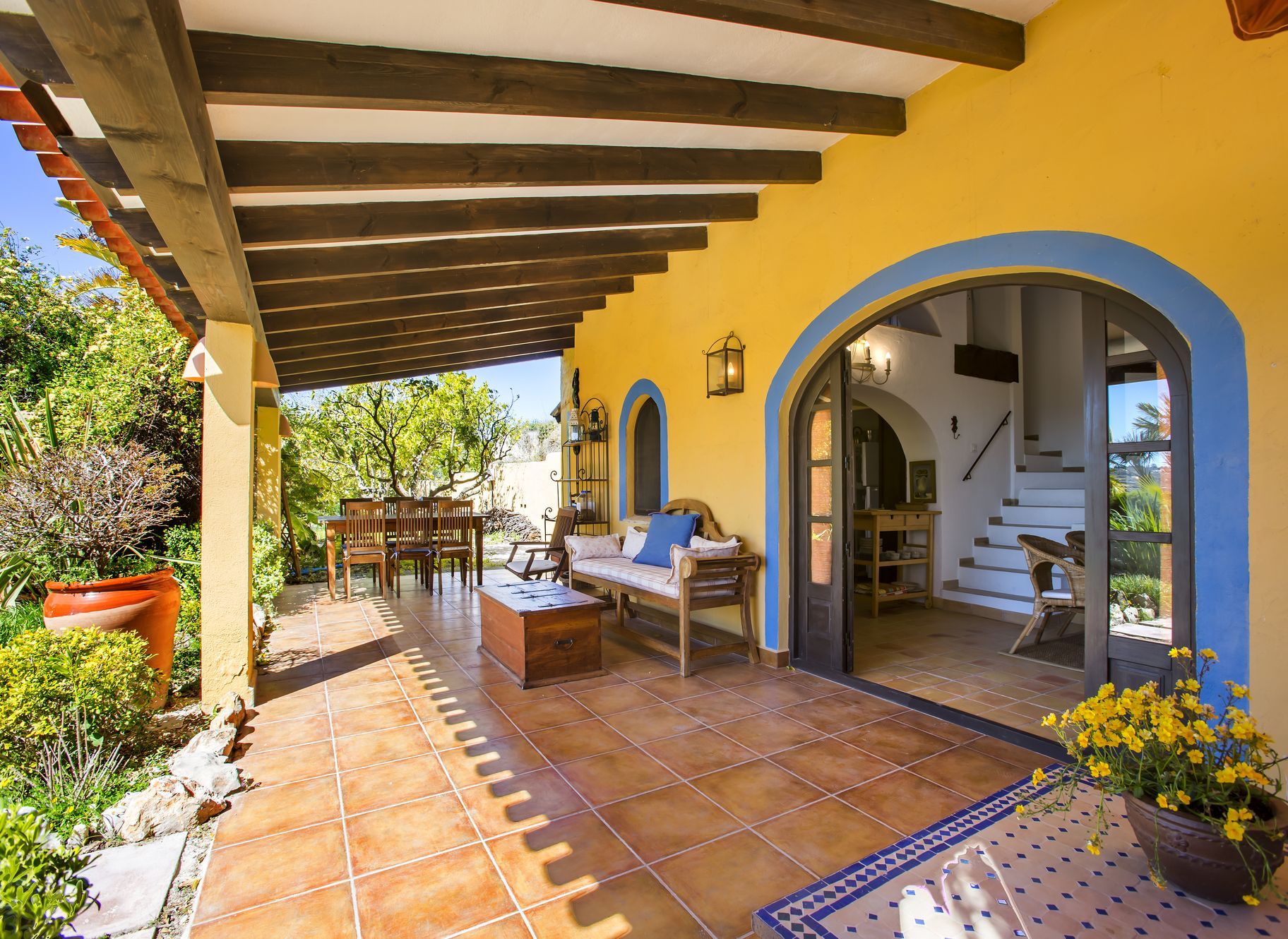 Traditionele mediterrane finca in Jávea met zeezicht