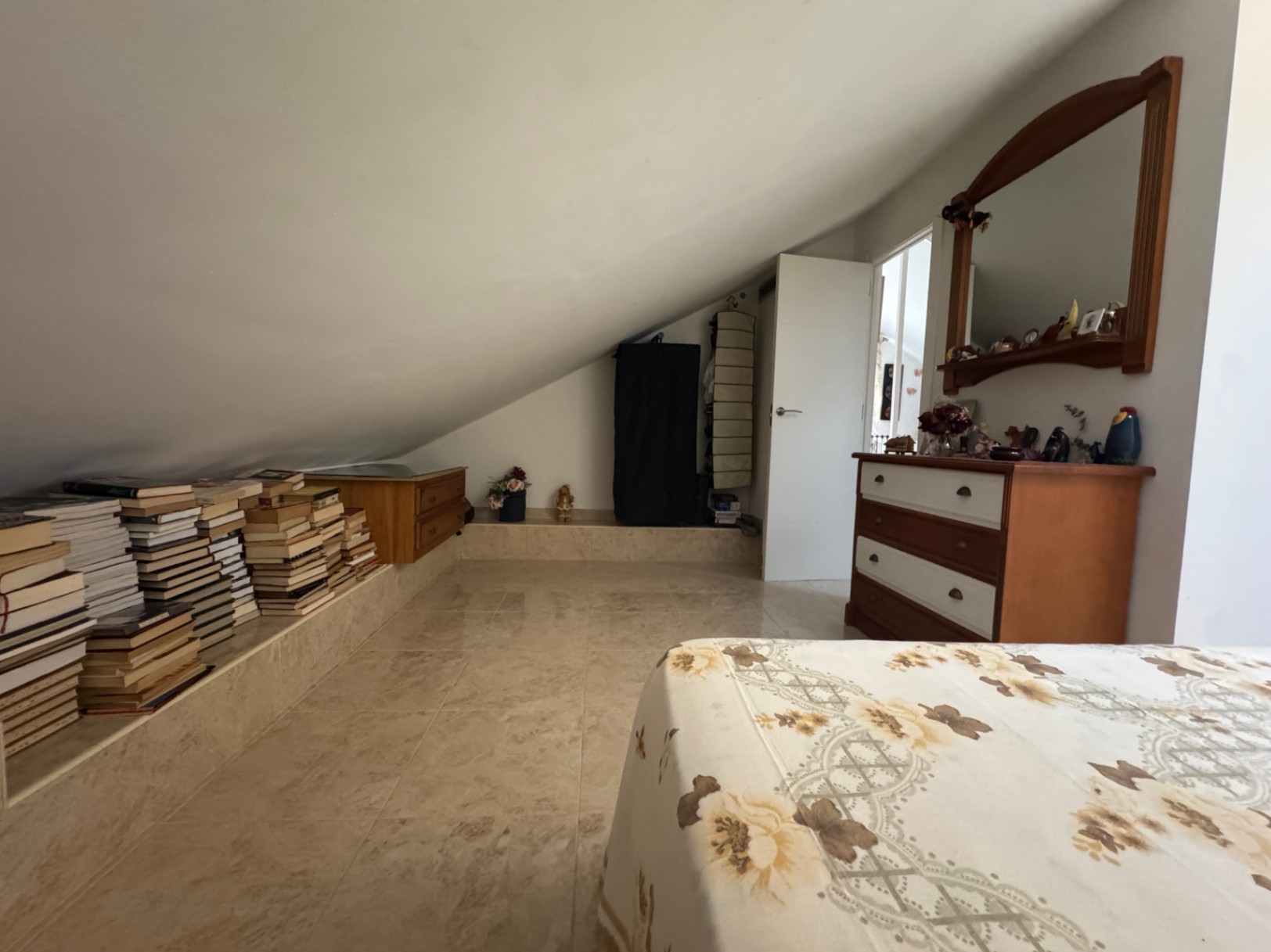 Ruim duplex appartement in Dénia, Las Marinas met solarium