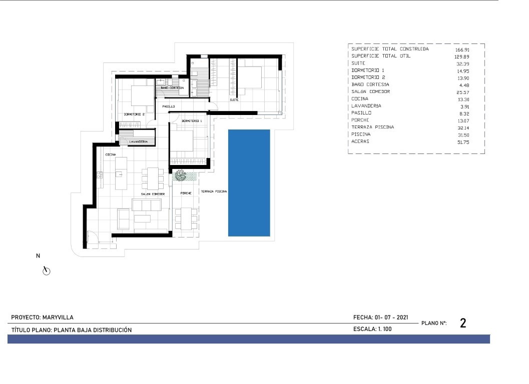 Gedetailleerde plattegrond van de begane grond met de indeling van drie slaapkamers, open woonruimte en het terras met een zwembad van 31 m².