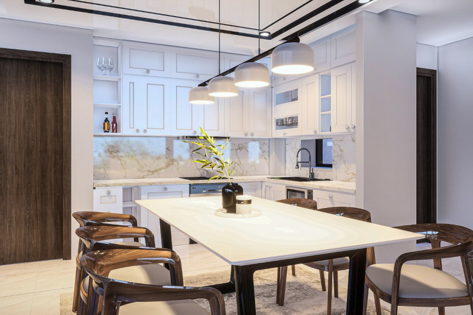 Open keuken met witte kasten, werkbladen van geaderd natuursteen en een eethoek met design houten stoelen onder moderne hanglampen.