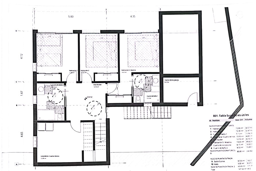 Gedetailleerde technische plattegrond van de slaapverdieping, met de indeling van de kamers, badkamers, wasruimte en een tabel met gebruiksoppervlakten.