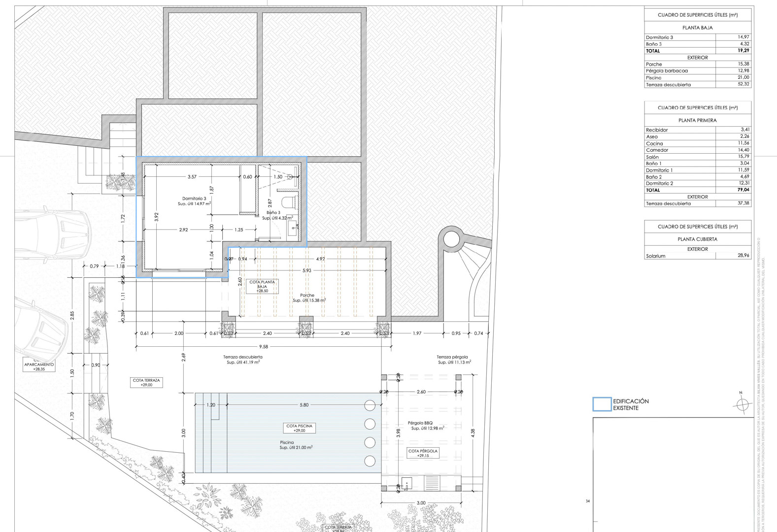 Gedetailleerde plattegrond van de begane grond met de derde slaapkamer en-suite, het zwembad van 21 m², de overdekte veranda en de pergola met barbecueplaats.