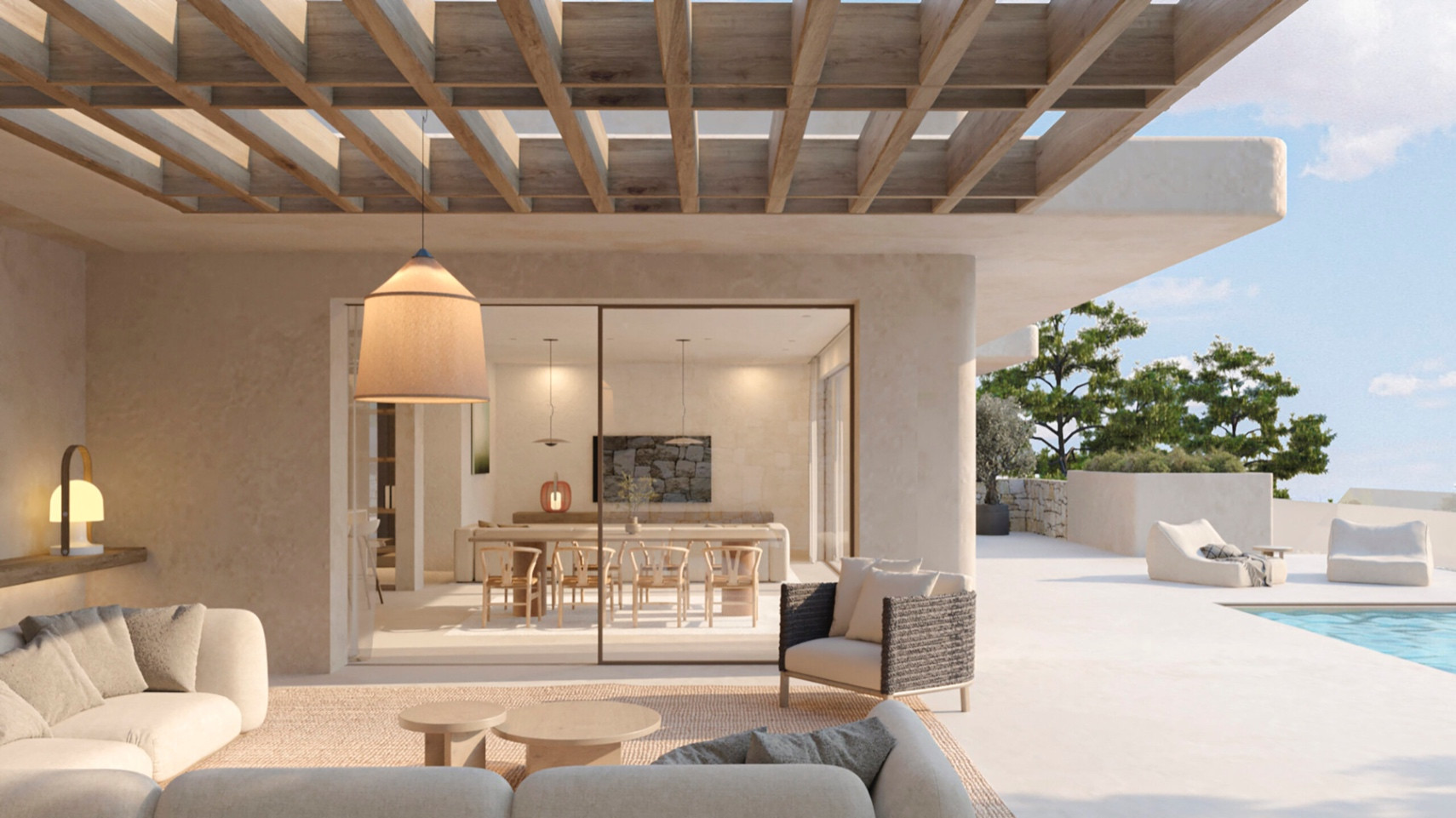 Ruim buitenterras met houten pergola en loungegedeelte, naadloos verbonden met de eetkamer via grote glazen schuifdeuren. Een privézwembad is op de achtergrond zichtbaar.