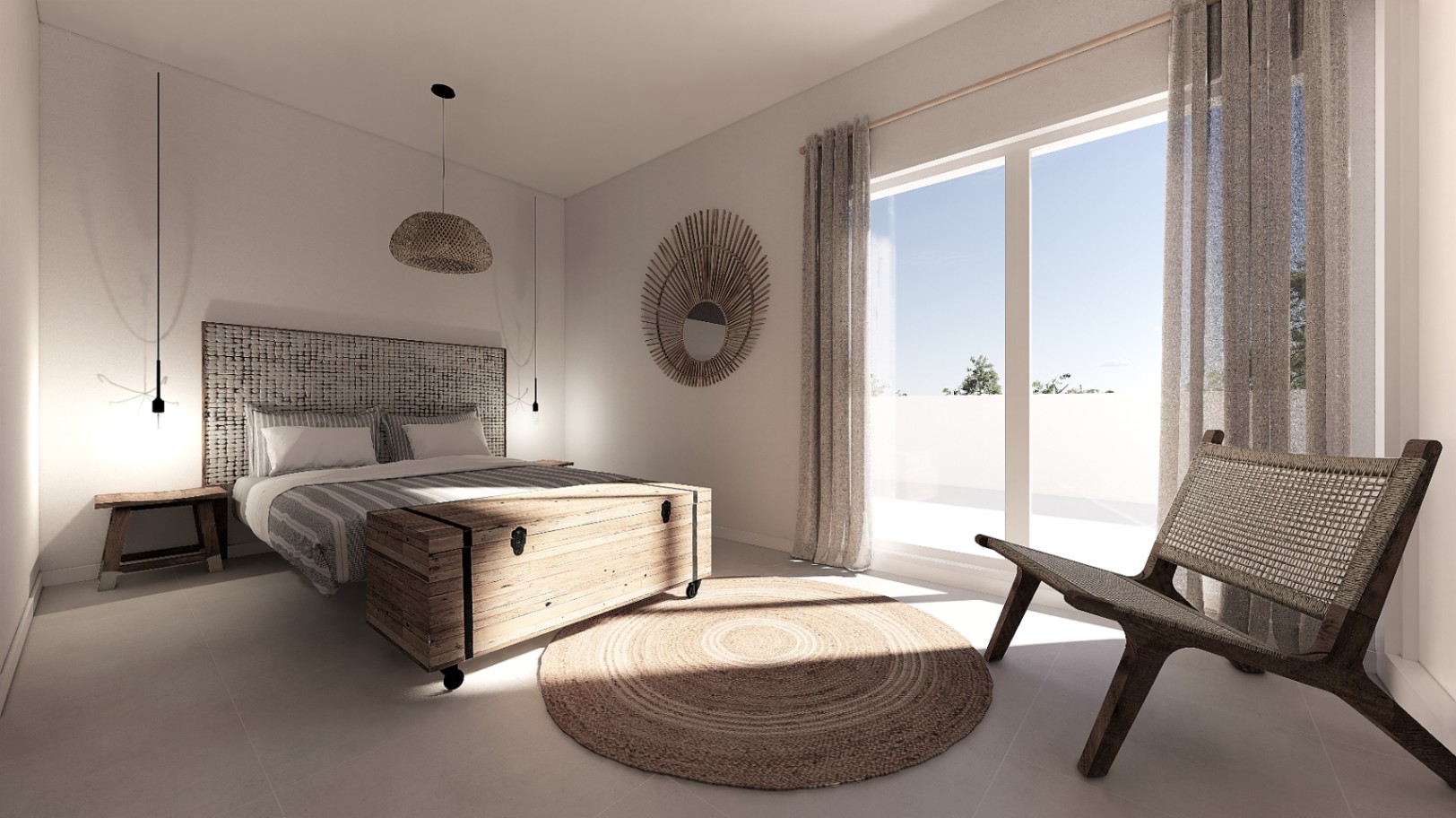 Slaapkamer in mediterrane stijl met getextureerd hoofdbord, houten kist en kamerhoge ramen die zorgen voor overvloedig natuurlijk licht.