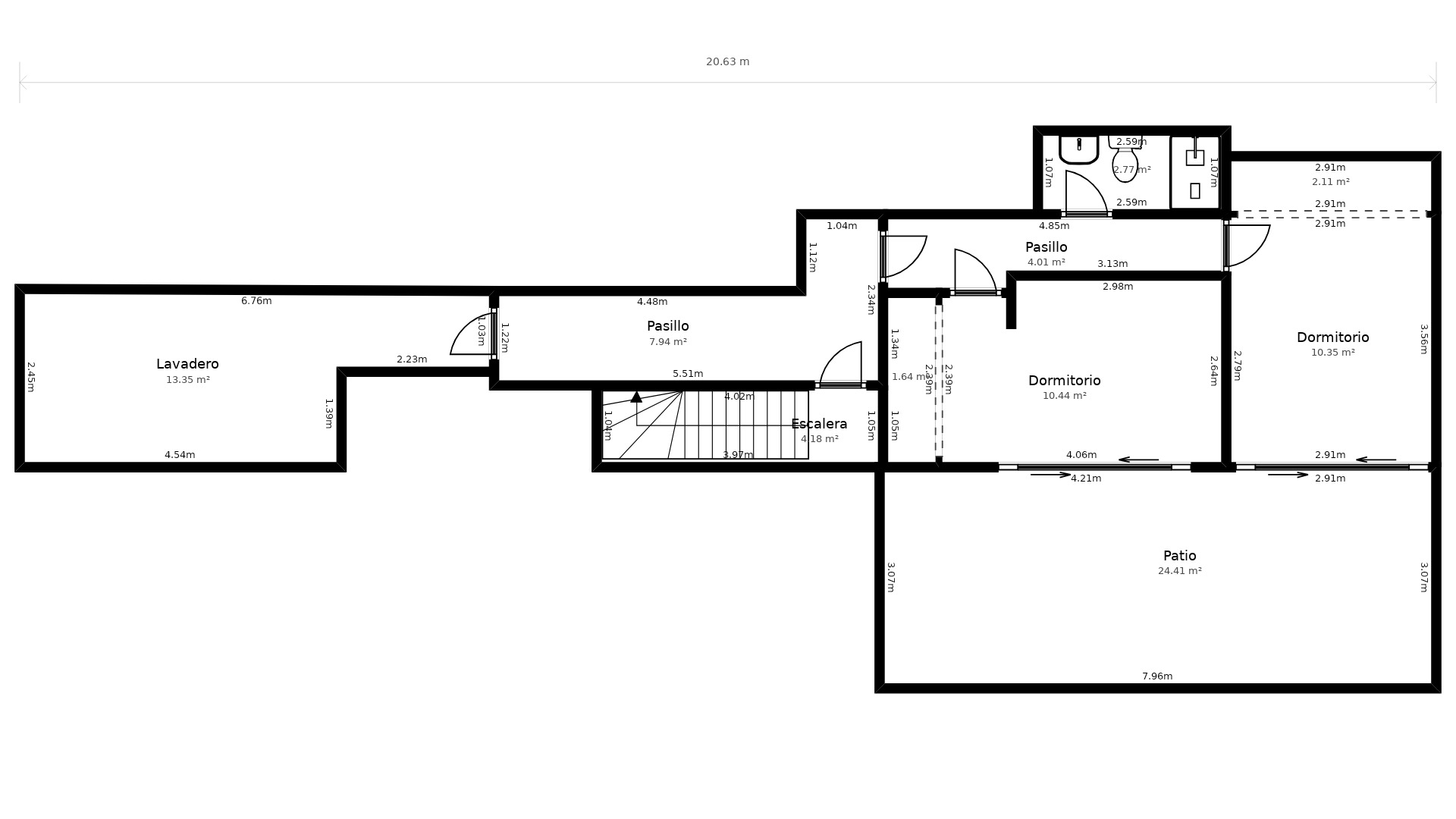 Gedetailleerde plattegrond met een wasruimte, twee slaapkamers, gangen, een trap en een ruim buitenterras van 24,41 m².