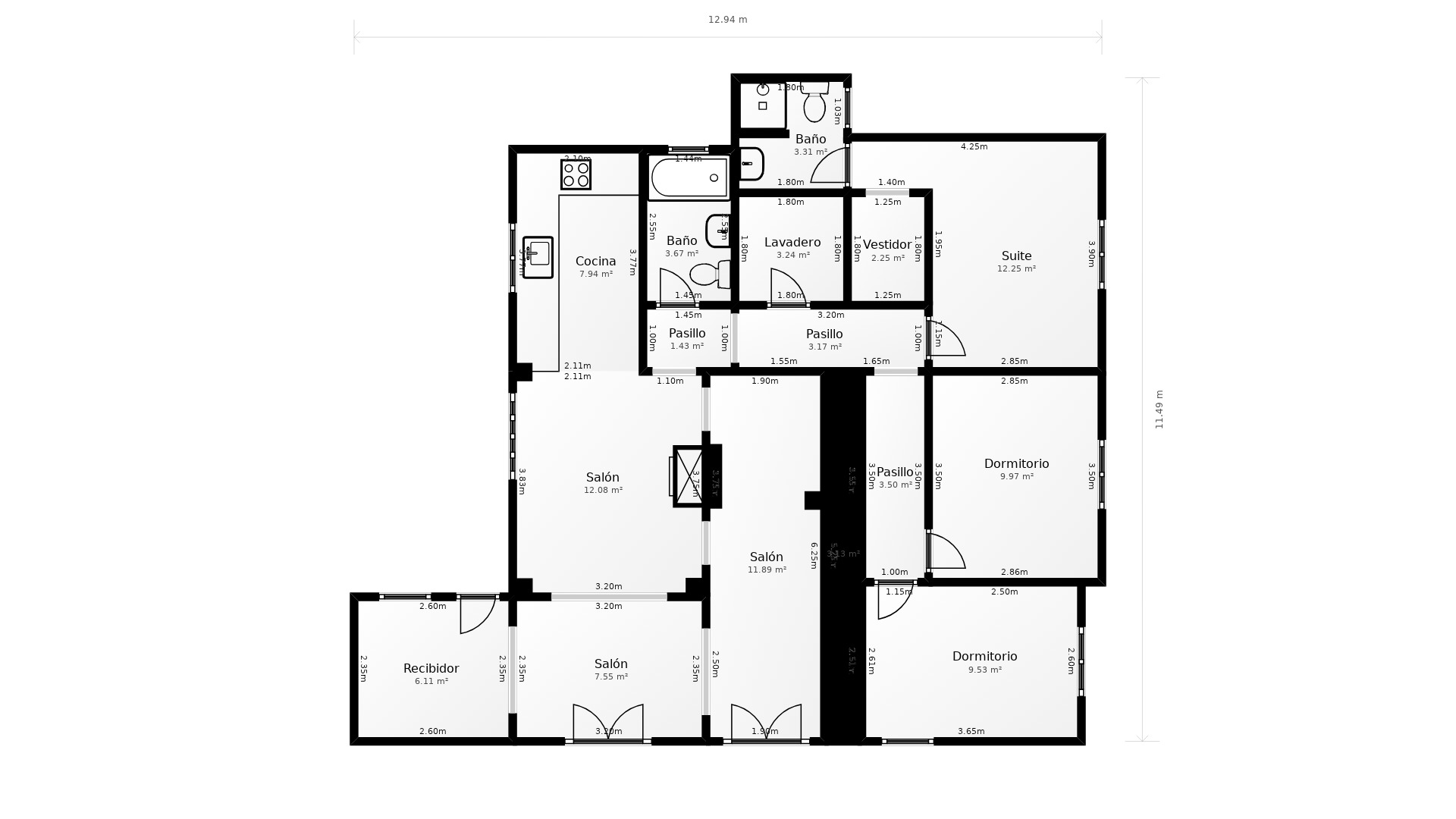 Technische plattegrond van de gelijkvloerse indeling met woonkamer, aparte keuken, drie slaapkamers en een functionele wasruimte.