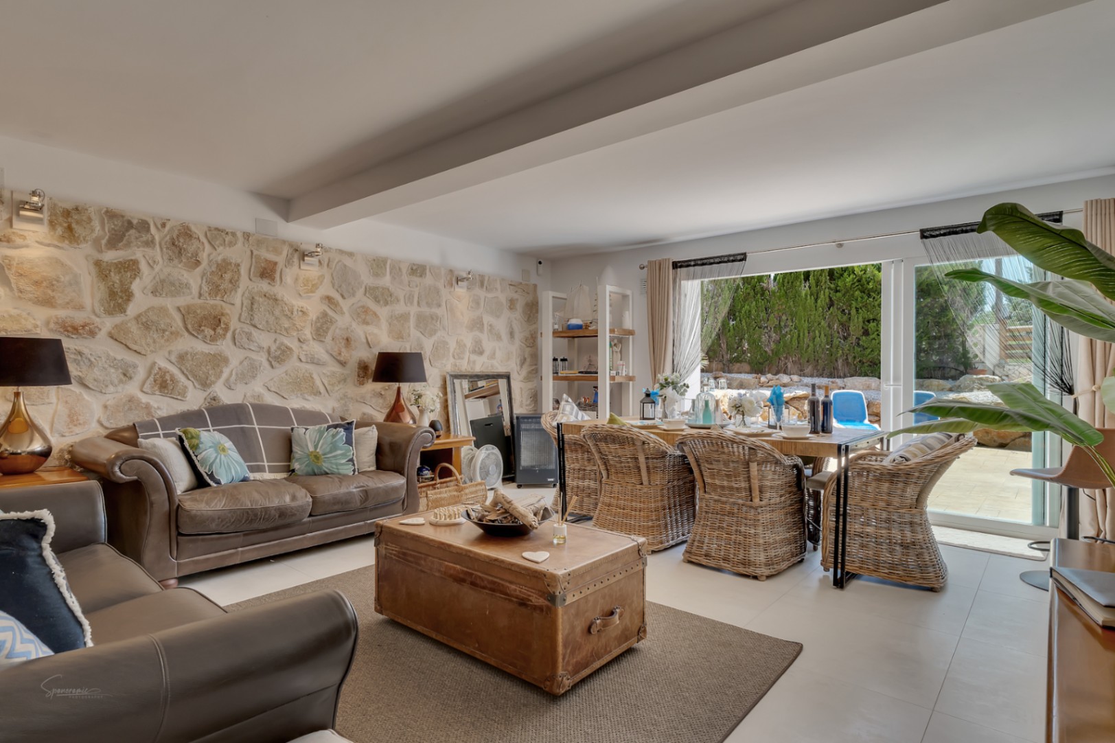 Villa in Jávea met Privézwembad en Uitzicht op de Bergen