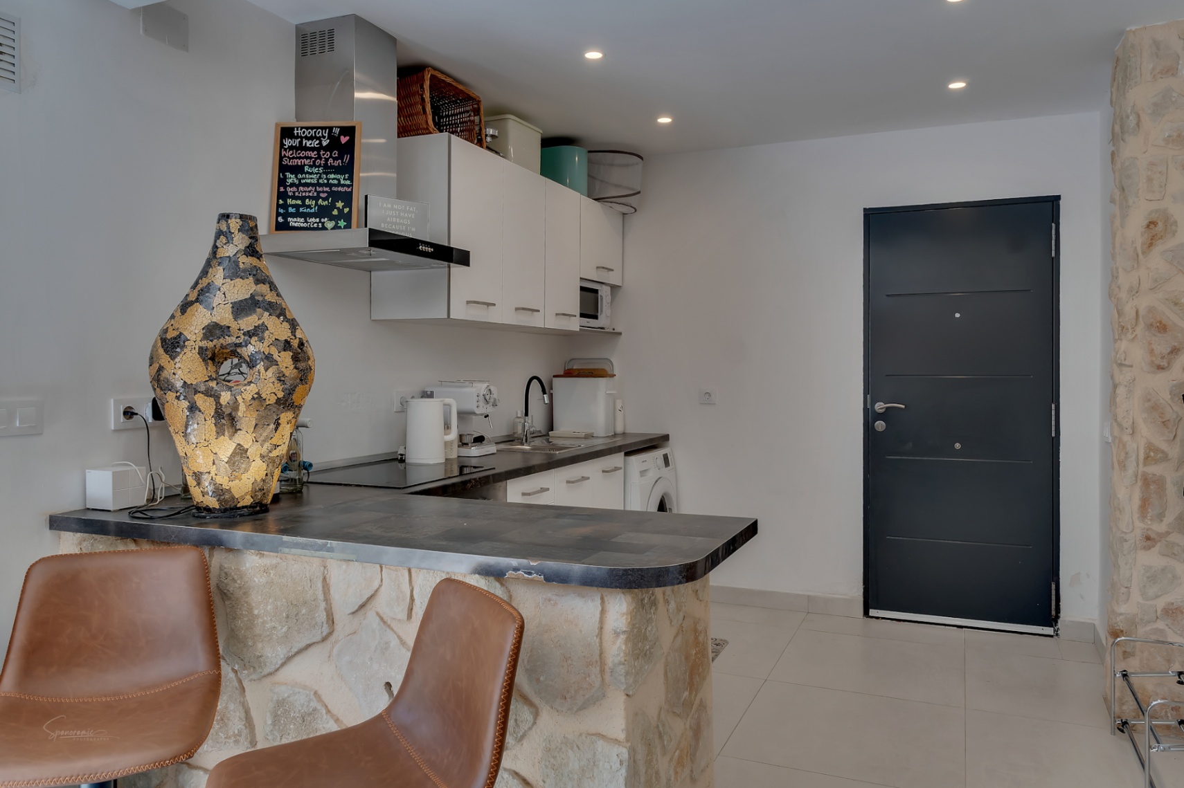 Villa in Jávea met Privézwembad en Uitzicht op de Bergen