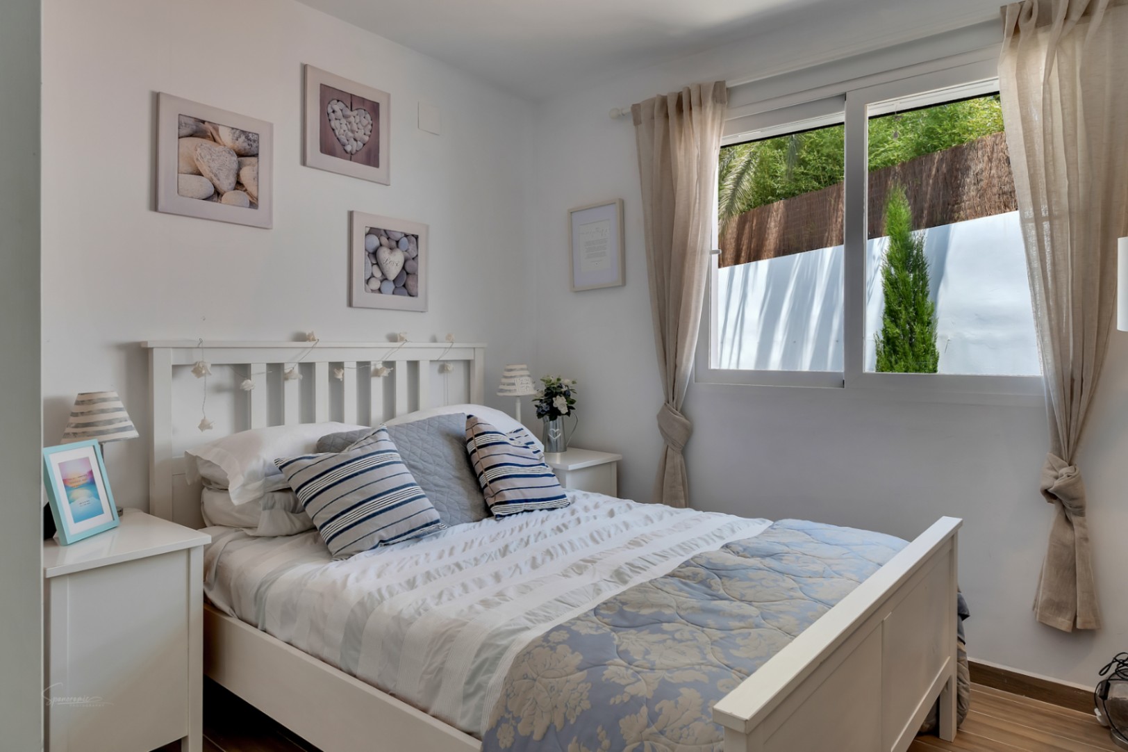 Villa in Jávea met Privézwembad en Uitzicht op de Bergen