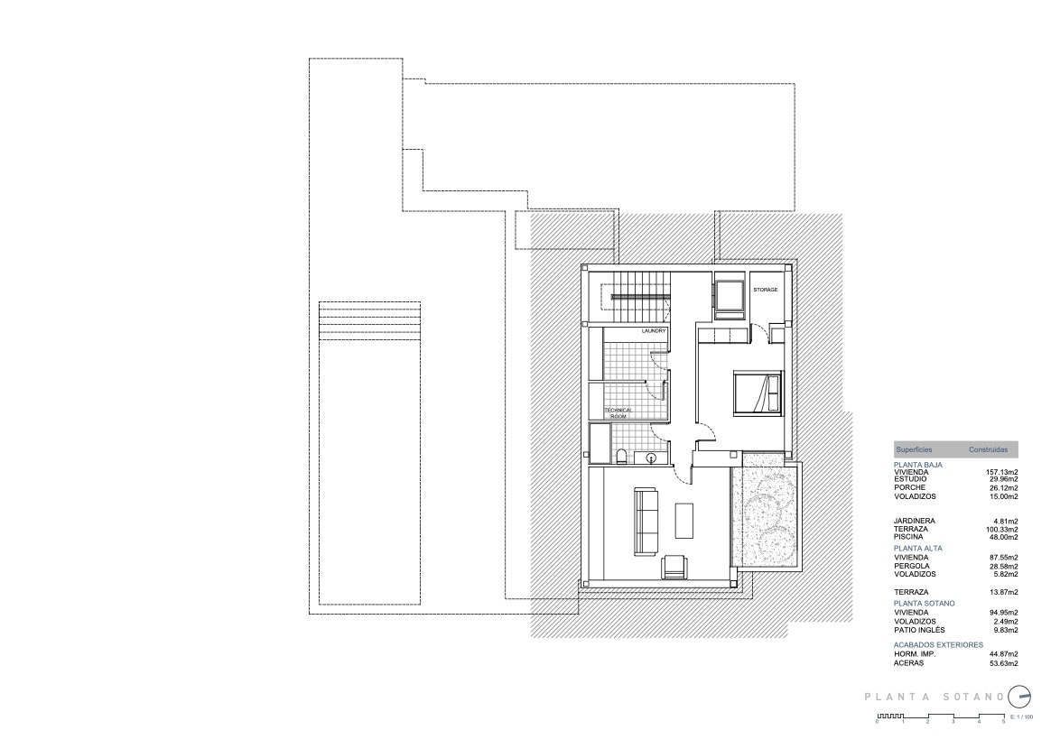 Gedetailleerde plattegrond van het souterrain met een wasruimte, technische ruimte, berging en een ruime studio met een Engelse patio voor natuurlijk licht.